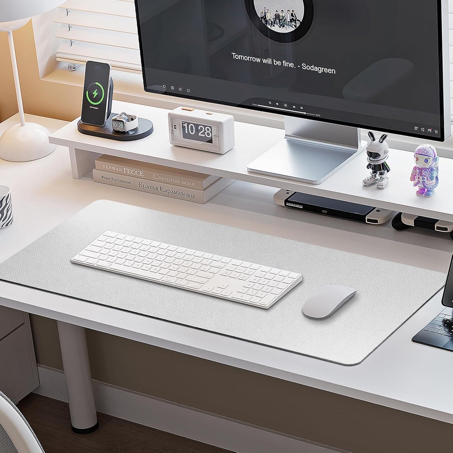 Boutilon Leather Desk Pad Protector,Non-Slip Mouse Pad,Laptop Desk Pad,Office Mouse Mat,Waterproof Leather Desk Blotter,Desk Writing Pad for Office and Home (S-Silver,24"x 14")