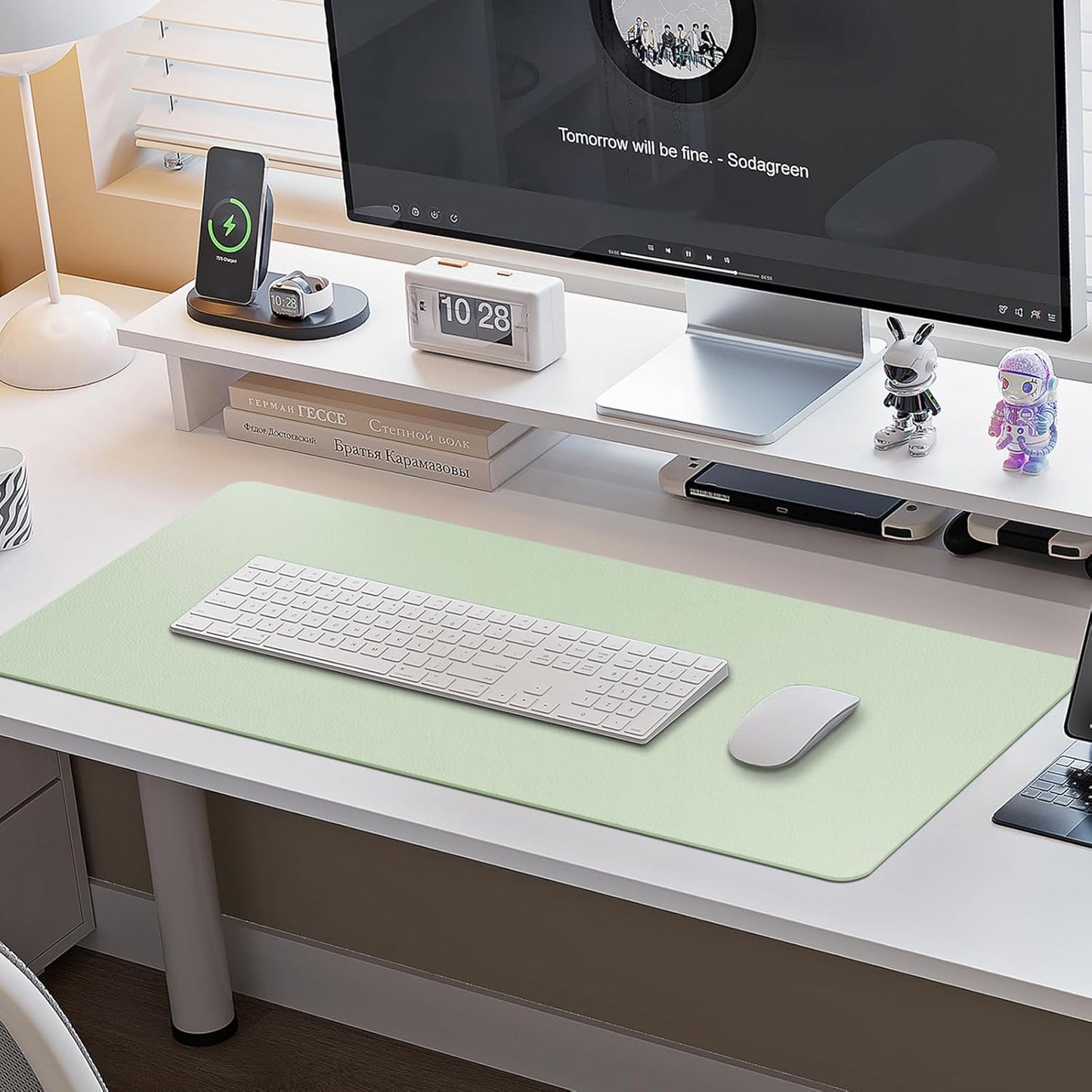 Boutilon Leather Desk Pad Protector,Non-Slip Mouse Pad,Laptop Desk Pad,Office Mouse Mat,Waterproof Leather Desk Blotter,Desk Writing Pad for Office and Home (L-Green,35"x 17")