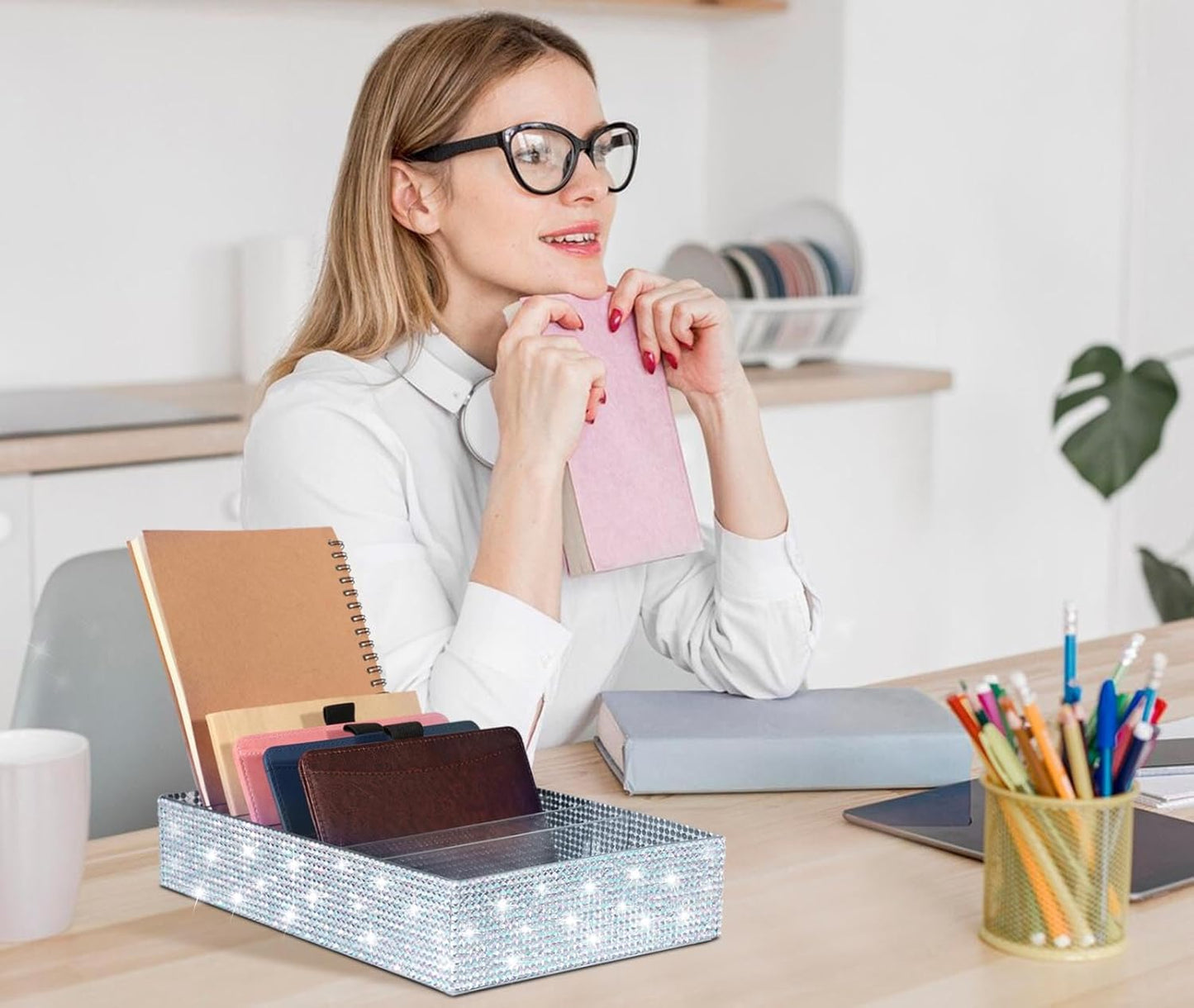 XUWAIDSGN Large Acrylic Diamond Money Organizer 8 Section Clear Money Budget Tray Organizer Plastic Divider Bill Storage Holder for Cash Envelope