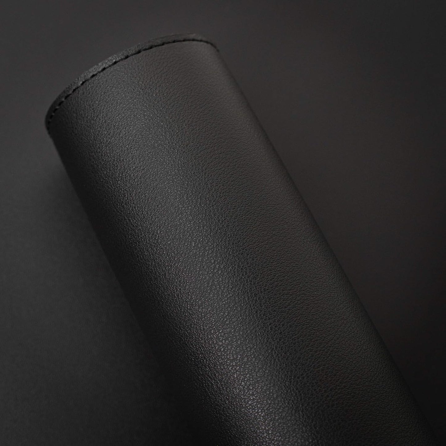 Vine Creations Leather Desk Mat 24" x 17", Desk Protector, PU Leather Desk Pad, Non Slip Small Desk Pad Mat, Desk Blotter, Desk Pads on Top of Desks, Home or Office Small Desk Mat (Black)