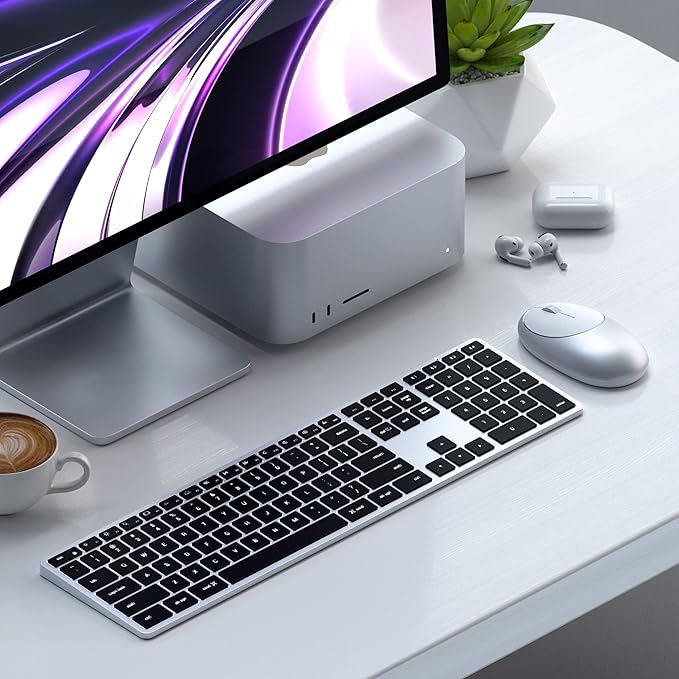 Satechi Slim X3 Bluetooth Backlit Keyboard for Mac, Illuminated Keys & Multi-Device Sync, for MacBook Air/Pro M4, iPad Air/Pro M4/M3, iPad mini, Mac mini, iMac - Silver