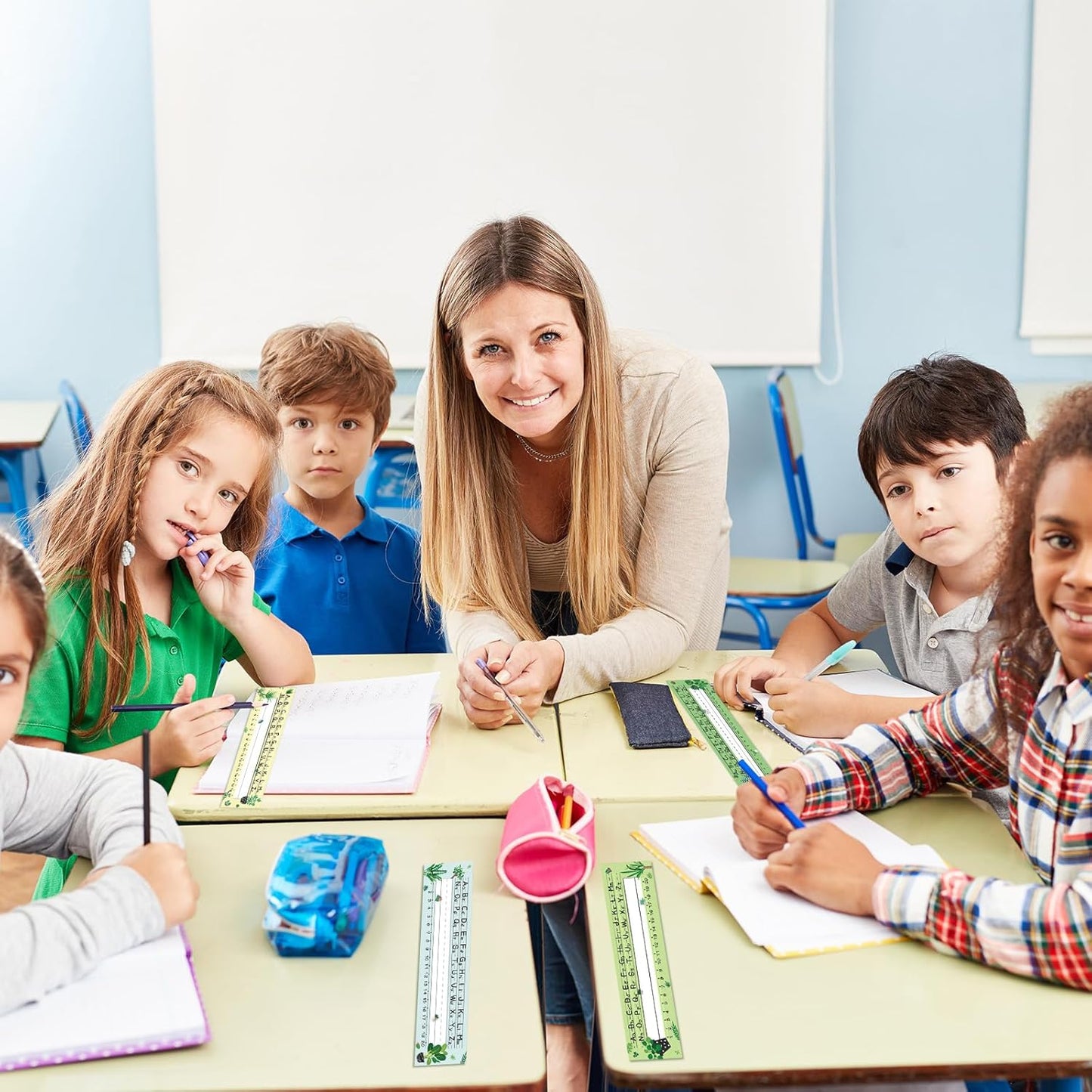 Outus 48 Pcs Cactus Name Tags Label Cactus Cutouts Nameplate for Classroom School Name Tags for Desk Decor for Kids Preschool Bulletin Board(Greenery)