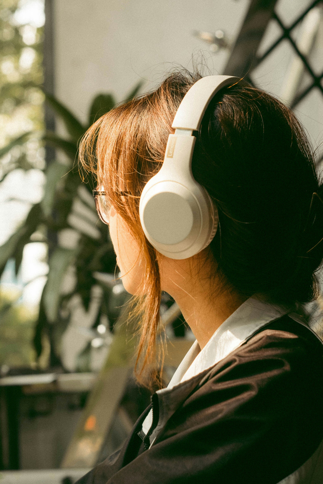 Noise-Canceling Headphones and Other Tools Every Remote Worker Needs