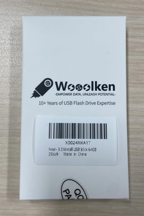 USB 3.0 Flash Drive 32GB 2 Pack, Wooolken High Speed USB 3.0 Thumb Drives Sleek Metal Flash Drives with Keychains, Memory Stick, USB Drive for PC/Computers/Mac/Laptops