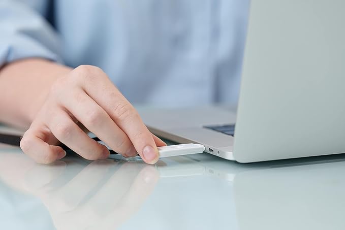 Identiv uTrust FIDO2 NFC Security Key USB-C (FIDO, FIDO2, U2F, WebAuthn)