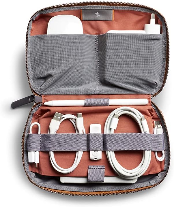 Bellroy Tech Kit (Tech Accessories Organizer Pouch, Zipper Closure Design, Stores Power Bank, Phone Charger, Cables & More, Internal)