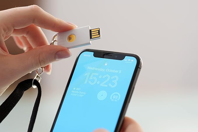 Identiv uTrust FIDO2 NFC Security Key USB-A (FIDO, FIDO2, U2F, WebAuth)