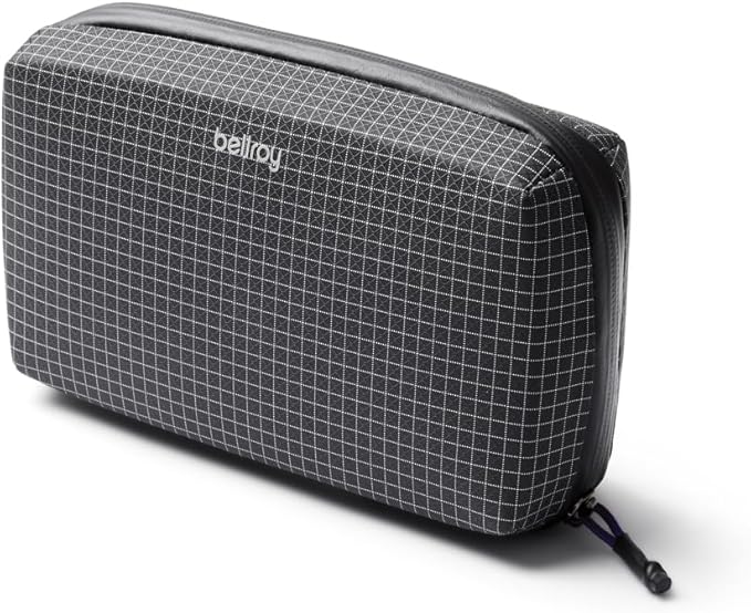 Bellroy Tech Kit (Tech Accessories Organizer Pouch, Zipper Closure Design, Stores Power Bank, Phone Charger, Cables & More, Internal)