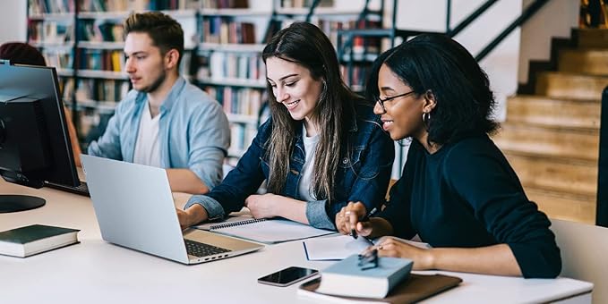 Lenovo - IdeaPad 3i - Essential Laptop Computer - Intel Core i5 - 15.6" FHD Display - 8GB Memory - 512GB Storage - Windows 11 Pro