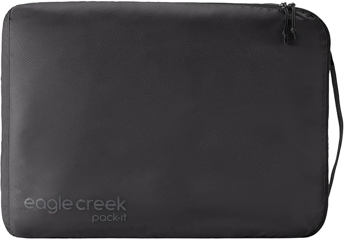 Eagle Creek Pack-It Isolate Cube - Lightweight Clothes Packing Cube for Maximizing Luggage Space - Angled Zippered Opening - Convenient Top Handle - Water-Resistant - Large - Black