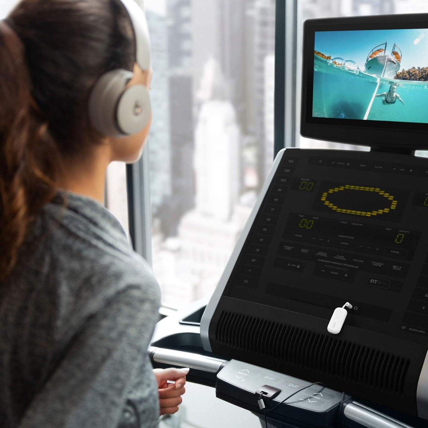 Twelve South AirFly Pro | Bluetooth Wireless Transmitter/Receiver Adapter for 2 Headphones, Audio Sharing, Compatible with 3.5mm aux Jack for Airplanes, TV, Gym, Stereo, and Travel, 25+ Hr Battery