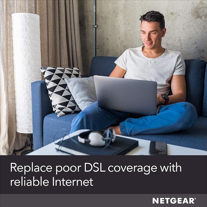 NETGEAR Mobile WiFi Hotspot | 4G LTE Router AC797-100NAS | 400Mbps Download Speed | Connect up to 15 Devices | Create a WLAN Anywhere | GSM Unlocked