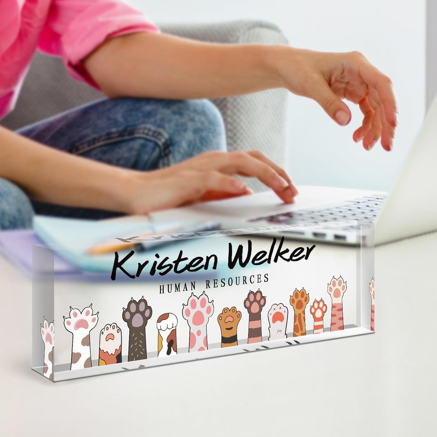 Gowellly Office Desk Name Plate Personalized - Custom Cute Desk Accessories Acrylic Name Plates for Desk - Employee Appreciation Gifts - Office Gifts for Teacher,Boss,Nurse,Women