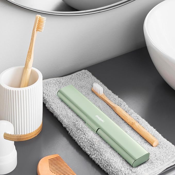 Aluminum Toothbrush Travel Case, Portable Travel Toothbrush Holder, Durable Manual Toothbrush Box Container for Traveling, Bathroom, Camping, Business Trip-Green