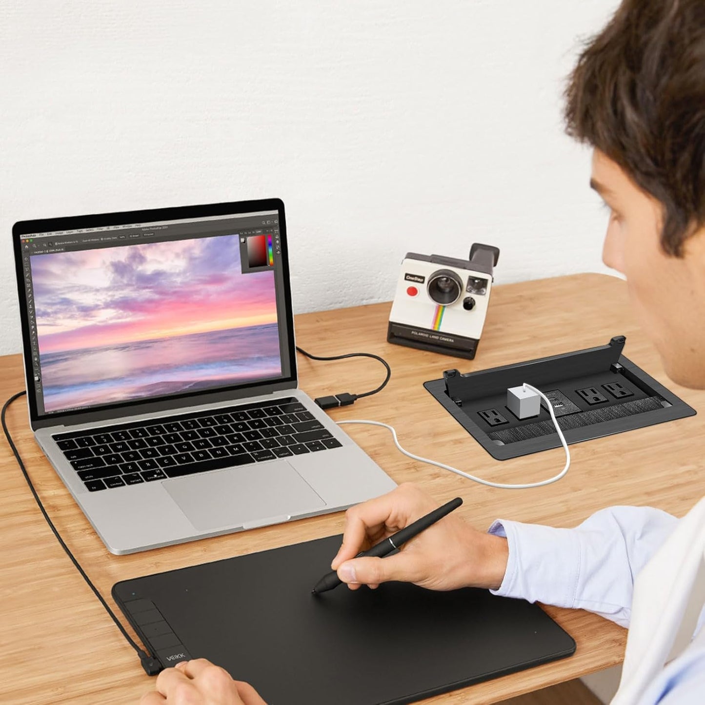 Embedded mesa Power Outlet Box, Table Power Multimedia Connectivity Box for Conference Study Room Home with 4 AC Outlet,USB-C Port Fast Charge 18W Length 4.9FT Power Cable (Brushed Black)