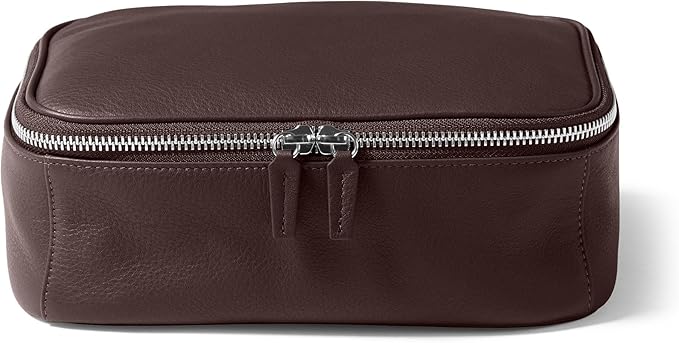 Leatherology Brown Large Travel Organizer - Zipped mesh storage pocket, elastic loops for organization, double metal zipper