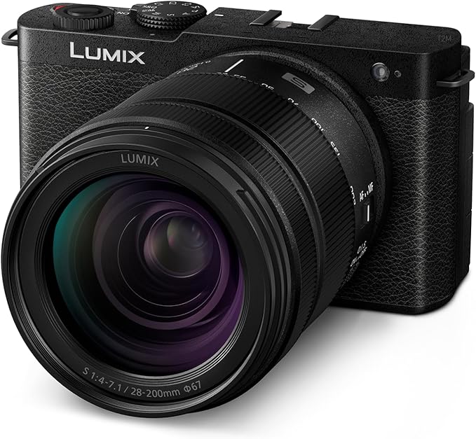 Panasonic LUMIX S9 Full-Frame Mirrorless Camera with S 28-200mm F4-F7.1 Macro O.I.S. Lens, Compact, Lightweight Body, Perfect for Social Media and Travel, DC-S9HK