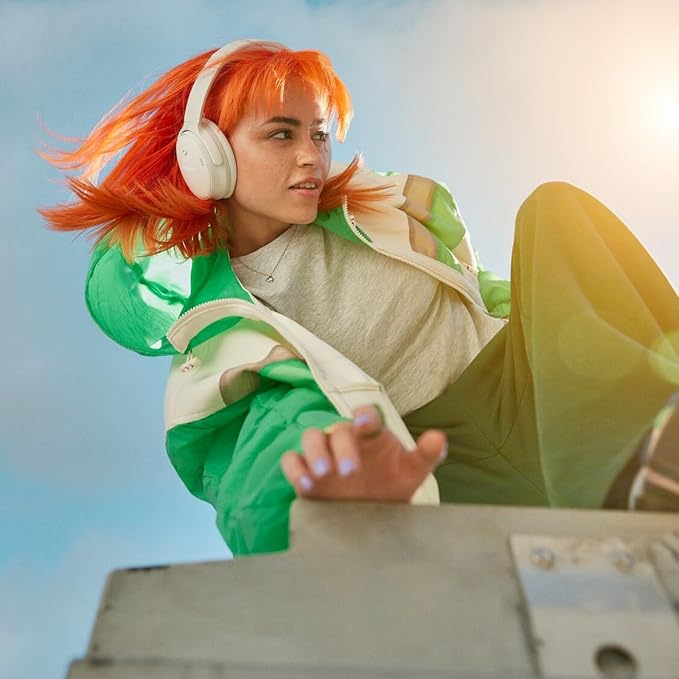 Bose QuietComfort Headphones - Wireless Bluetooth Headphones, Active Over Ear Noise Cancelling and Mic, USB-C Charging, Deep Bass, Up to 24 Hours of Playtime, White Smoke