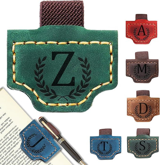 Personalized Bygone Mark Bookmark with Pen Holder, Leather Magnetic Bookmark 26 Letters Name Initial Bookmarks for Readers, Book Lover Gifts for Women Men Notebook Accessories (Green, Z)