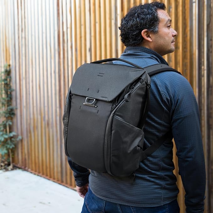 Peak Design Everyday Backpack 20L, Black, MagLatch Top, Dual Side Access, FlexFold Dividers, Fits 15" Laptop, For Camera Carry, Daily Commutes or Travel, Versatile Backpack for Men and Women