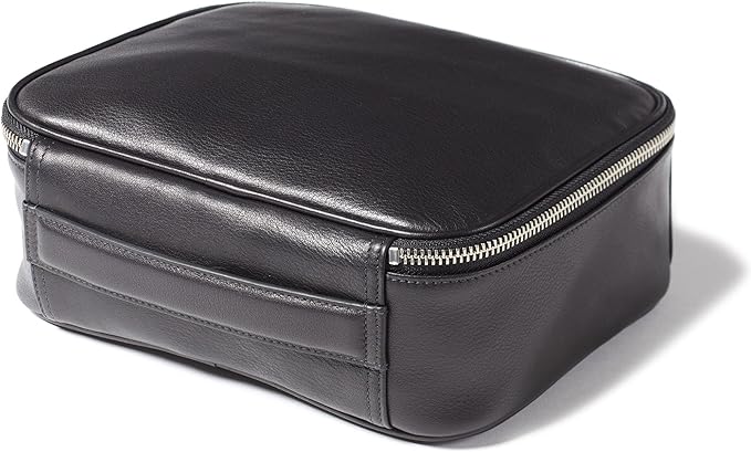 Leatherology Black Onyx Large Travel Organizer - Zipped mesh storage pocket, elastic loops for organization, double metal zipper