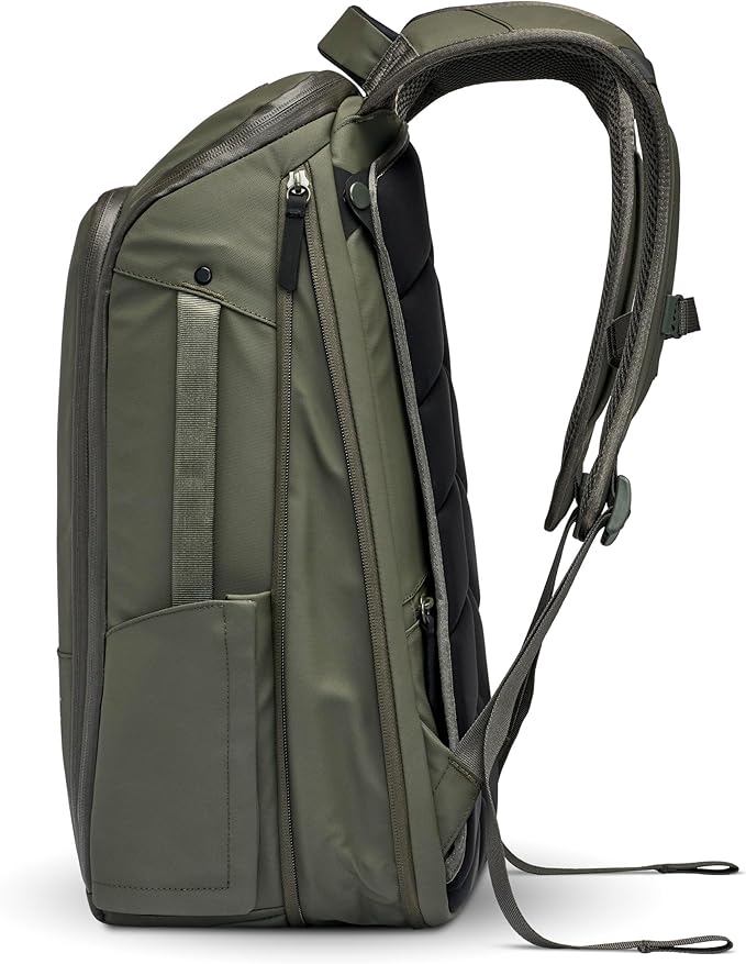 NOMATIC Backpack- Travel Carry On Backpack - Laptop Bag 20L - Water Resistant Travel Backpack - Traveling Carry On Backpack for Women and Men- Business Backpack - Personal Item Bag