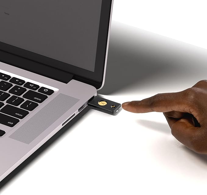 Yubico - Security Key NFC - Basic Compatibility - Multi-factor authentication (MFA) Security Key, Connect via USB-A or NFC, FIDO Certified