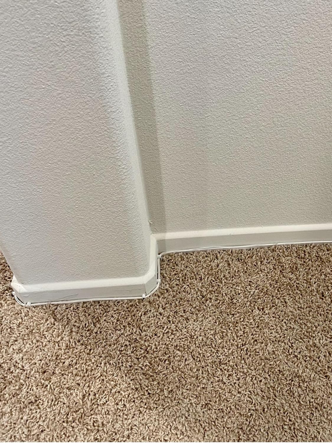 Jadaol Cable Clips 200Pcs 10mm Nail in Clips for Flat Ethernet Cables Wall Clips Cable Tacks Electrical Wire TV Cable Speaker Wire Coax Clips Cable Nails for Cords Cat5/Cat5e/Cat6/Cat7 RJ45 Cord Clips