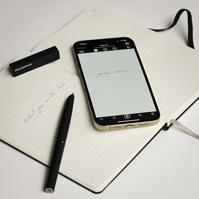 Moleskine Smart Writing Set Smart Notebook & New Smart Pen (2022) - Store Handwritten Notes Digitally, with Connected Notebook Notes App (Only Compatible Smart Notebooks)