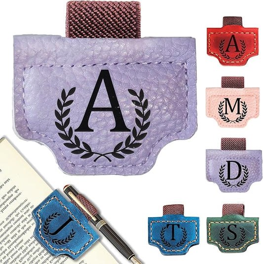 Personalized Bygone Mark Bookmark with Pen Holder, Leather Magnetic Bookmark 26 Letters Name Initial Bookmarks for Readers, Book Lover Gifts for Women Men Notebook Accessories (Purple, A)