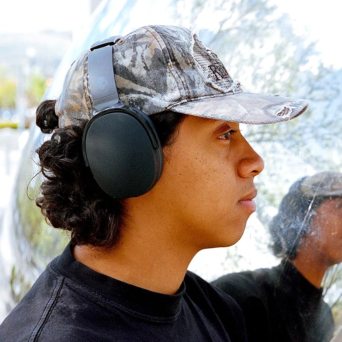 Skullcandy Hesh ANC Wireless Over-Ear Bluetooth Headphones, Active Noise Cancelling, Up to 22 Hrs Battery, Foldable Lightweight Design, Microphone for iPhone Android - True Black