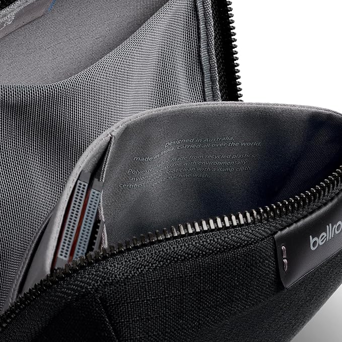 Bellroy Tech Kit Compact (Charger, Cables, Mouse, powerbank, USB Keys, dongles) - Black